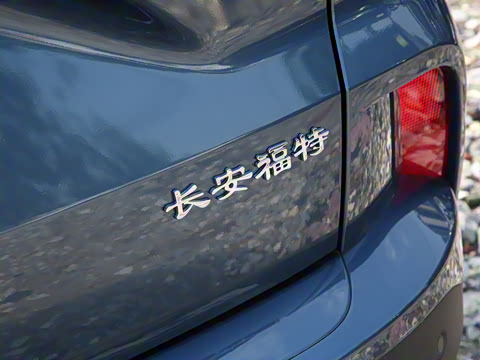 2024�� EcoBoost 245 ����ҫ����