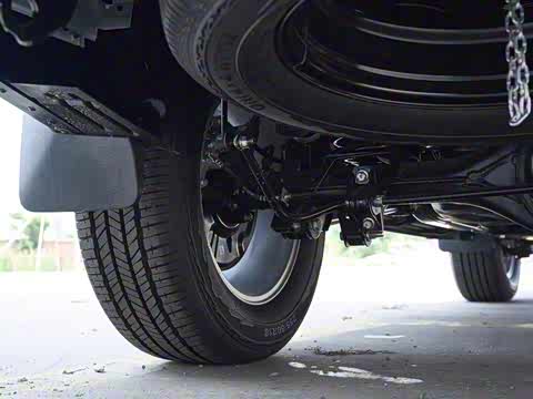 2025�� 2.0T ���������;����