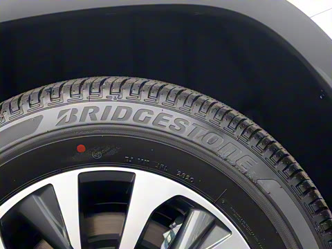 2020�� �Ŀ� 300 ������Ӣ��