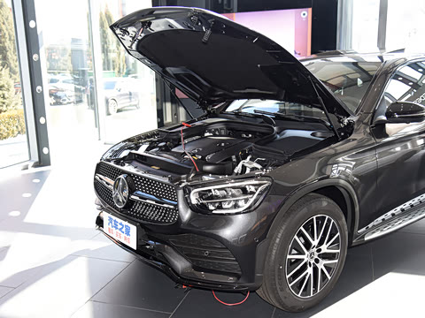 2022�� �Ŀ� GLC 300 4MATIC ����SUV