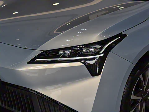 2023�� 70 ����� �������