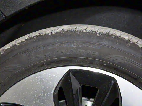 2022�� �Ŀ� GLB 200 ʱ����