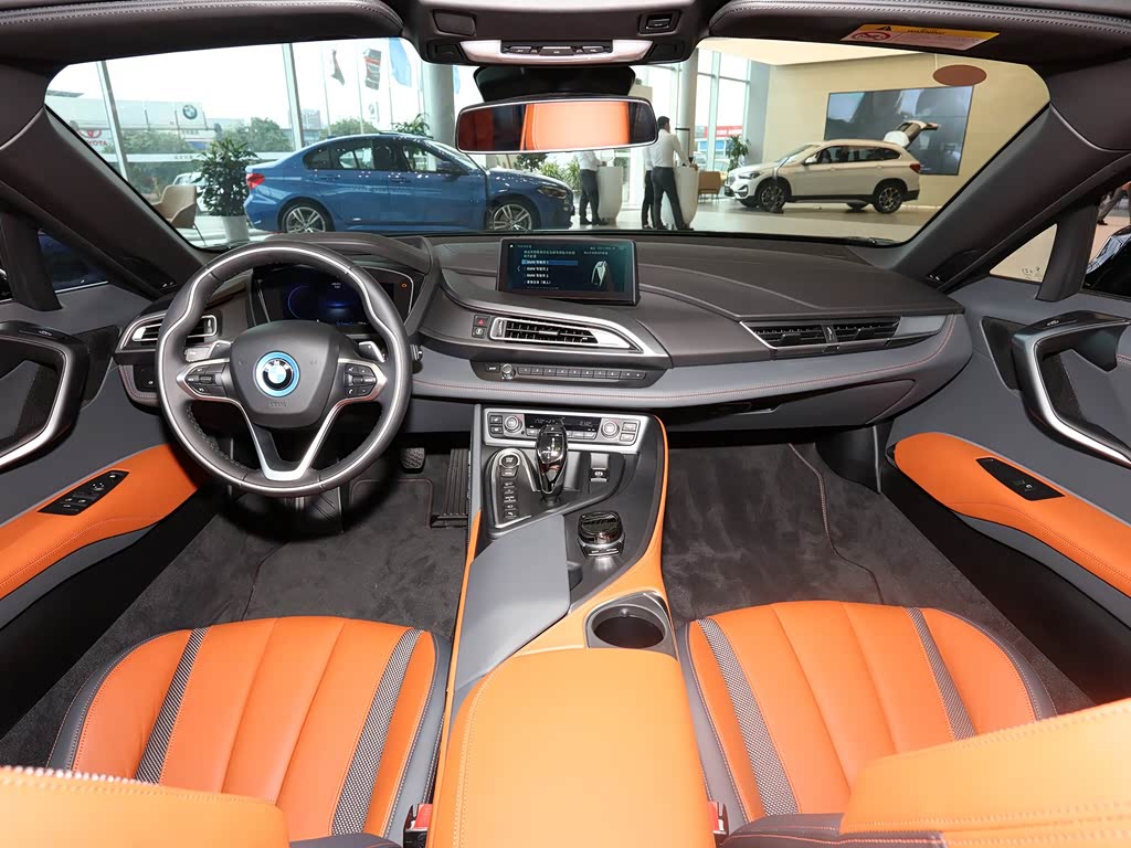BMW i8 I Рестайлинг, Родстер Roadster: фото поколения