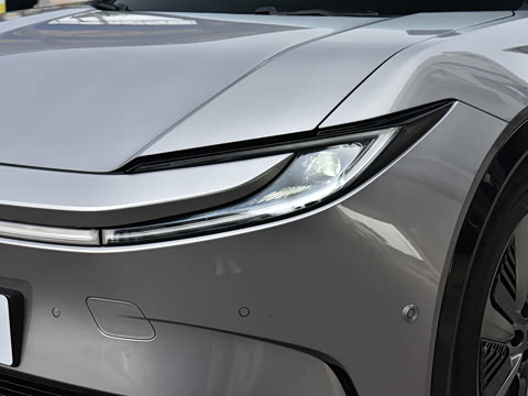 2025�� 630 MAX���а�