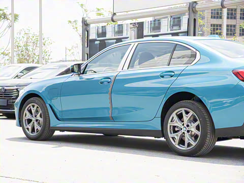 2025�� eDrive 35 L