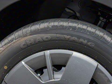 2025�� �Ǽݰ� 305km ������