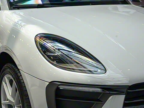 2025�� Macan 2.0T ���ΰ�