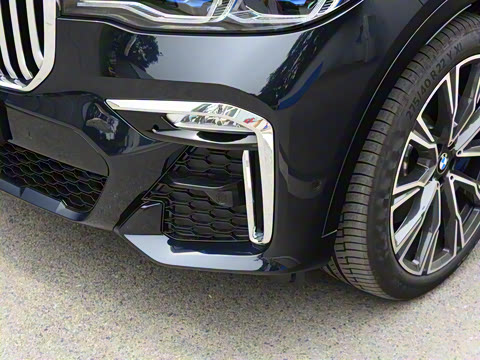 2021�� xDrive40i ������M�˶���װ