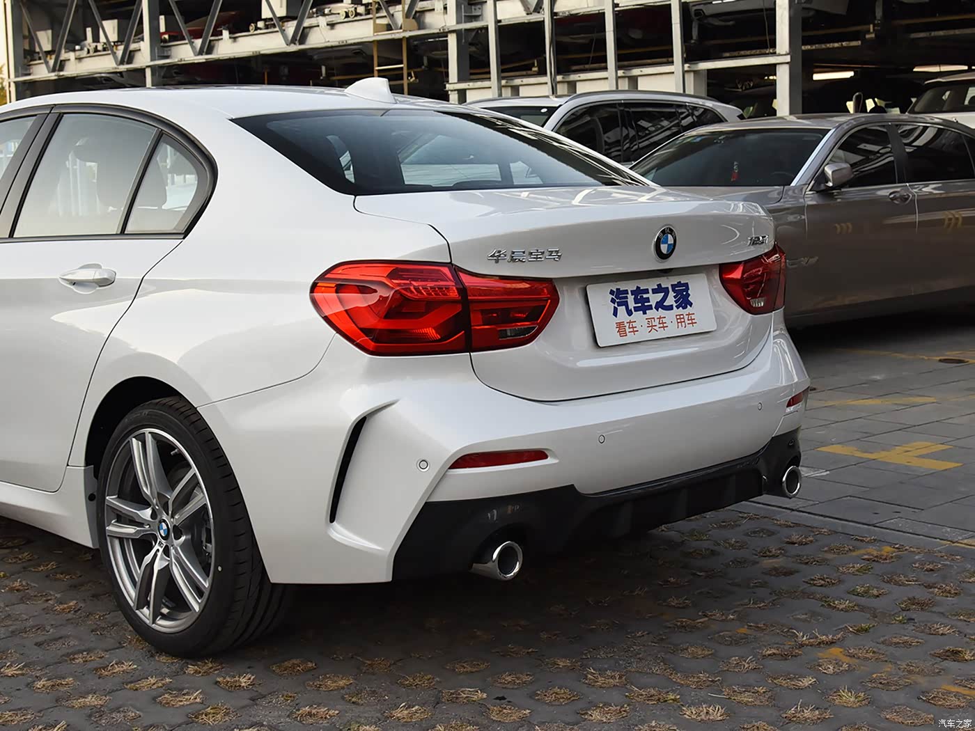 宝马1系 2020款 125i 领先型m运动套装 5217582图片_宝马_汽车图库