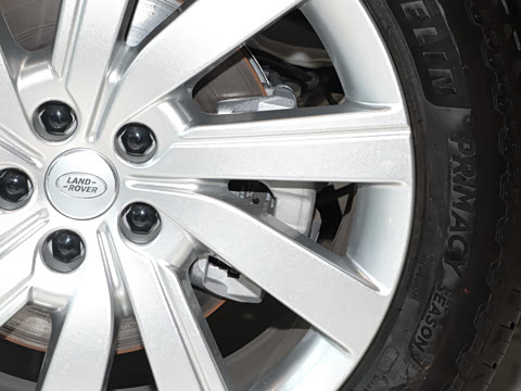 2025�� 3.0 L6 400PS ʢ���ӳ��� ����