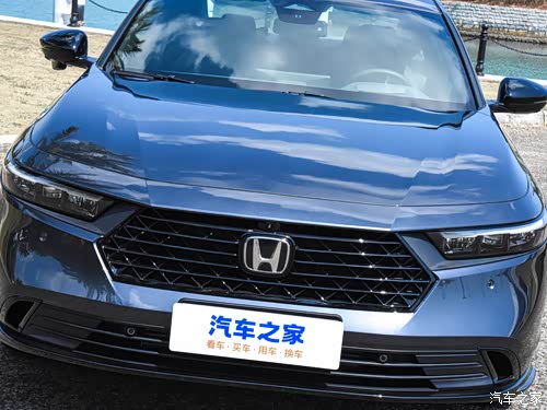 年技术精研的第四代i - mmd插电式混合动力系统,大幅提升行驶电机最大