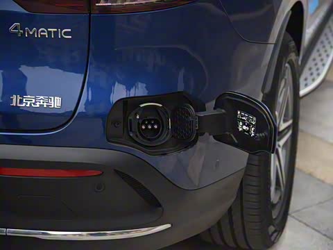 2020�� EQC 400 4MATIC