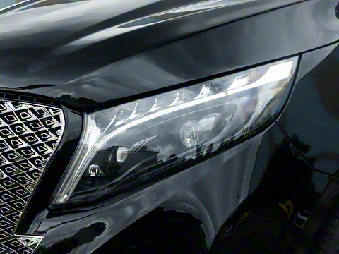 2024�� V 260 L �۷��