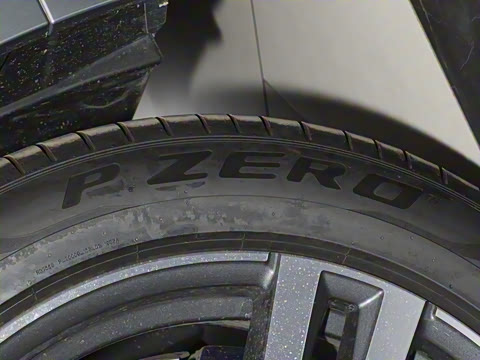 2024�� xDrive40i ������M�˶���װ