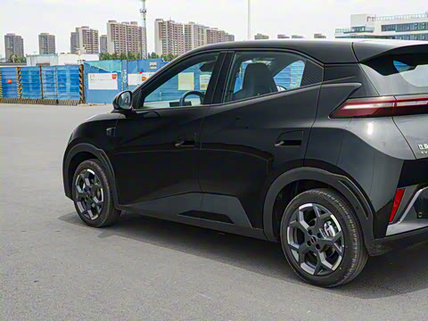 2025�� �Ǽݰ� 405km �����