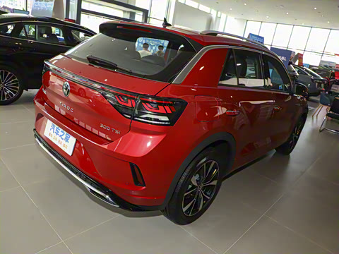 2025�� �Ŀ� 300TSI DSG���������