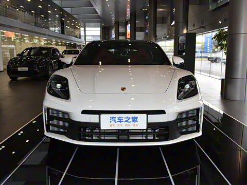 2024�� Panamera 4 E-Hybrid 2.9T