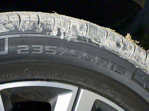 2025�� 2.0T ��������� 7��