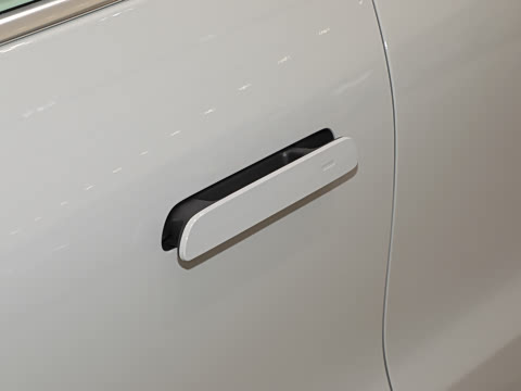 2025�� Pro ���ܻ��°�