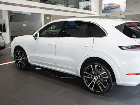 2025�� Cayenne 3.0T ���ΰ�