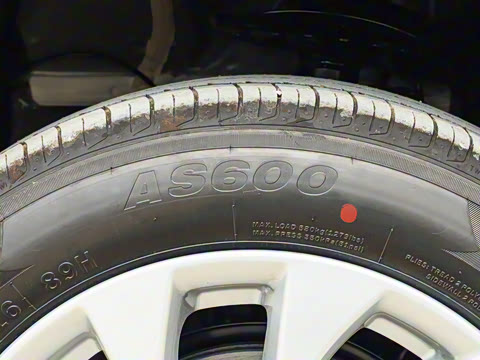 2024�� �Ŀ��� ���� 1.6XE CVT���ʰ�