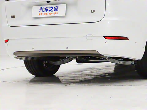 2025�� Ultra ���ܻ��°�