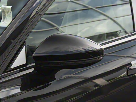 2025�� allroad quattro 55 TFSI ��̽�ռ�