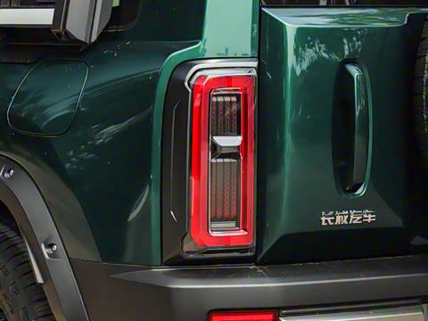 2025�� 2.0T 4WD Ultra