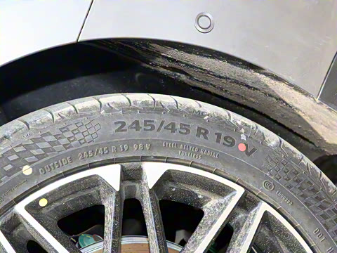 2025�� EV �Ǽݰ� 605KM������