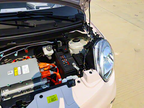 2025�� 210km ����Pro��