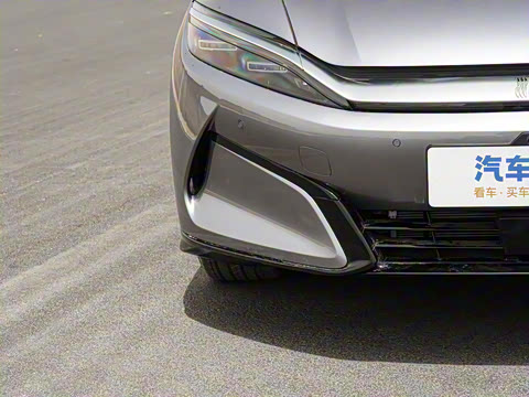 2025�� EV 701KM�����״�������