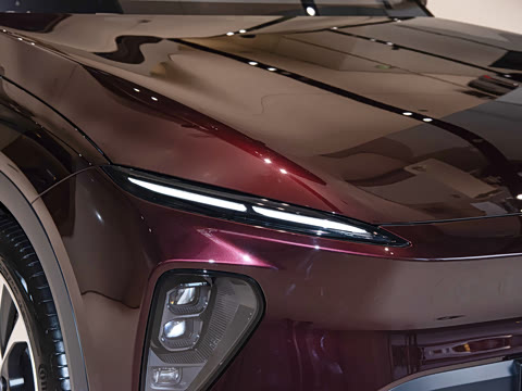 2023�� 100kWh �׷���