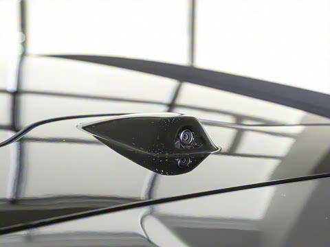 2025�� 75kWh Touring