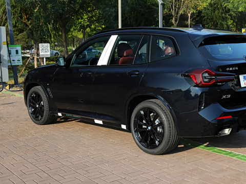 2022�� �Ŀ�� xDrive30i ������ M��ҹ��װ