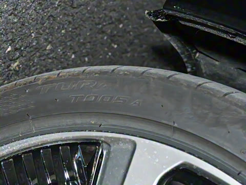 2025�� 550 PRO���а�