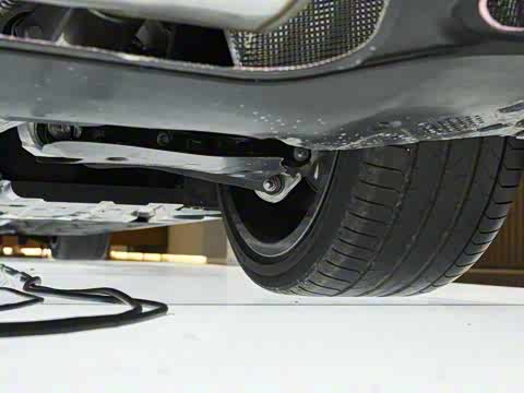 2023�� 740Li ������ M�˶���װ