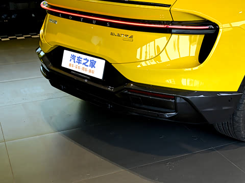 2025�� 900 ������