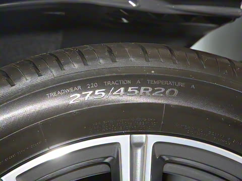 2022�� �Ŀ� xDrive 30Li M�˶���װ