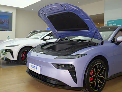 2025�� ���� 650ProѲ����