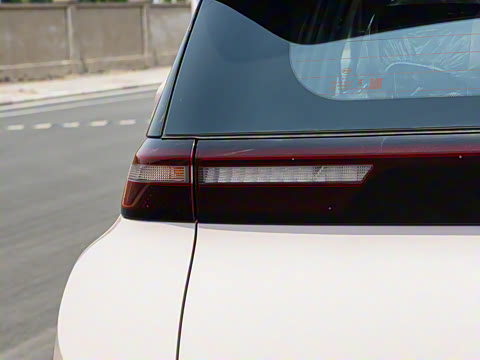 2025�� �Ǽݰ� 305km ������