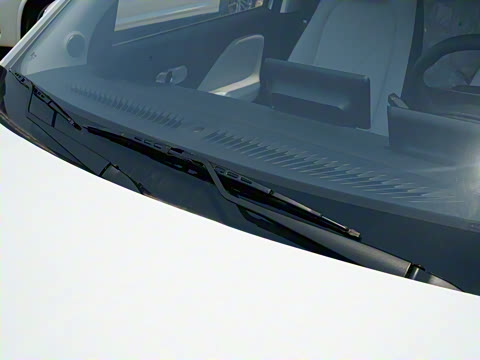 2025�� Mate 305km�Ƽ���