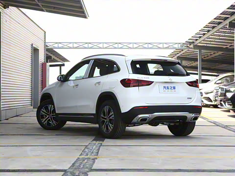 2025�� �Ŀ� GLA 220