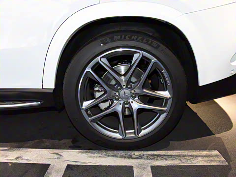 2022�� AMG GLE 53 4MATIC+ ����SUV