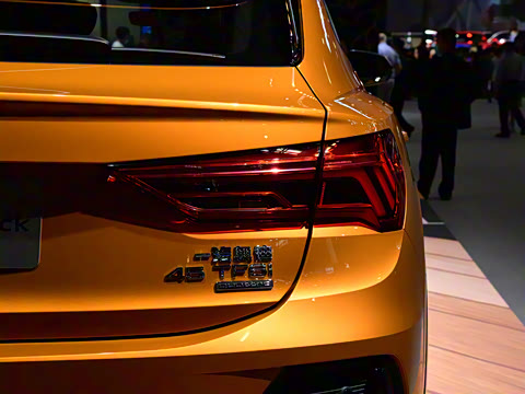 2020�� 45 TFSI quattro ������