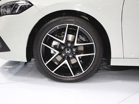 2023�� 2.0L e:HEV ���ٰ�