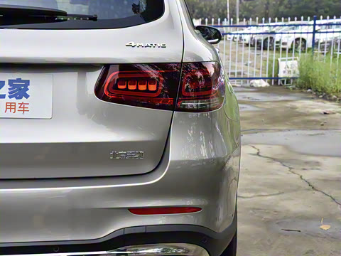 2021�� GLC 300 L 4MATIC ������