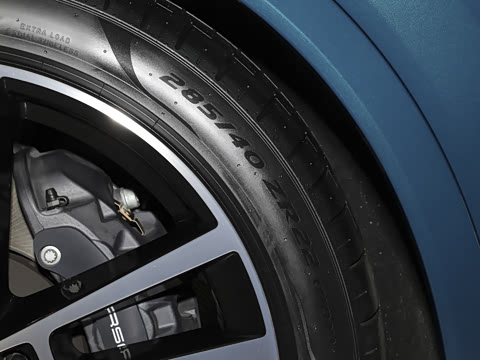 2024�� Cayenne 3.0T