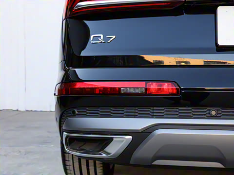 2021�� 55 TFSI quattro S line�����