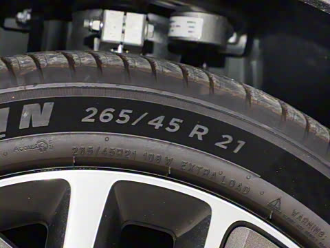 2025�� Ultra ���ܻ��°�