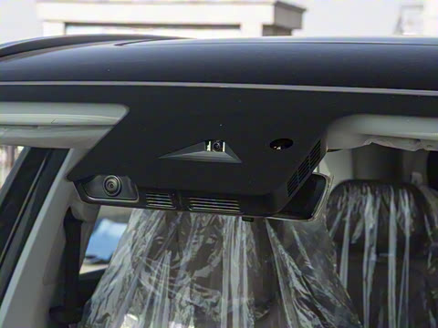 2025�� 2.0T ��������� 7��